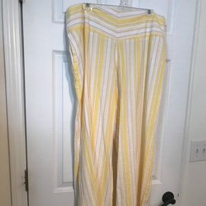 Woman’s long dress pant